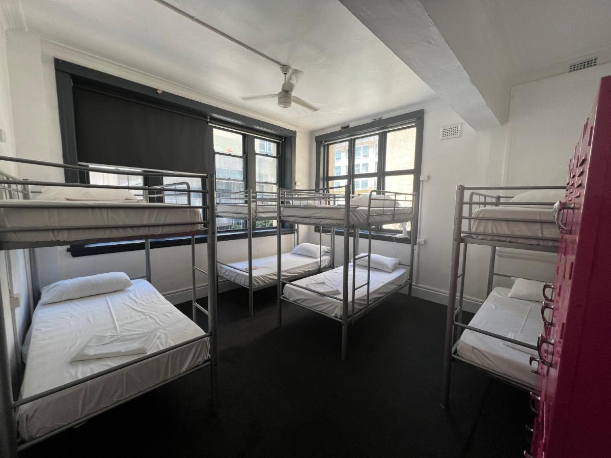 The Downing Hostel Sydney Bagian luar foto